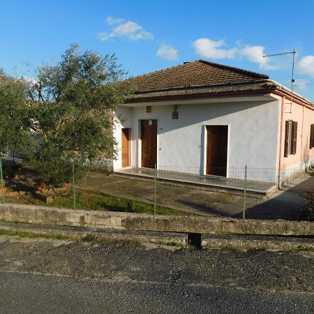 La Casa Di Mascia Acomodação com café da manhã Roccasecca Exterior foto